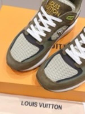 wholesale quality men's louis vuitton run way sneakers model no. 812